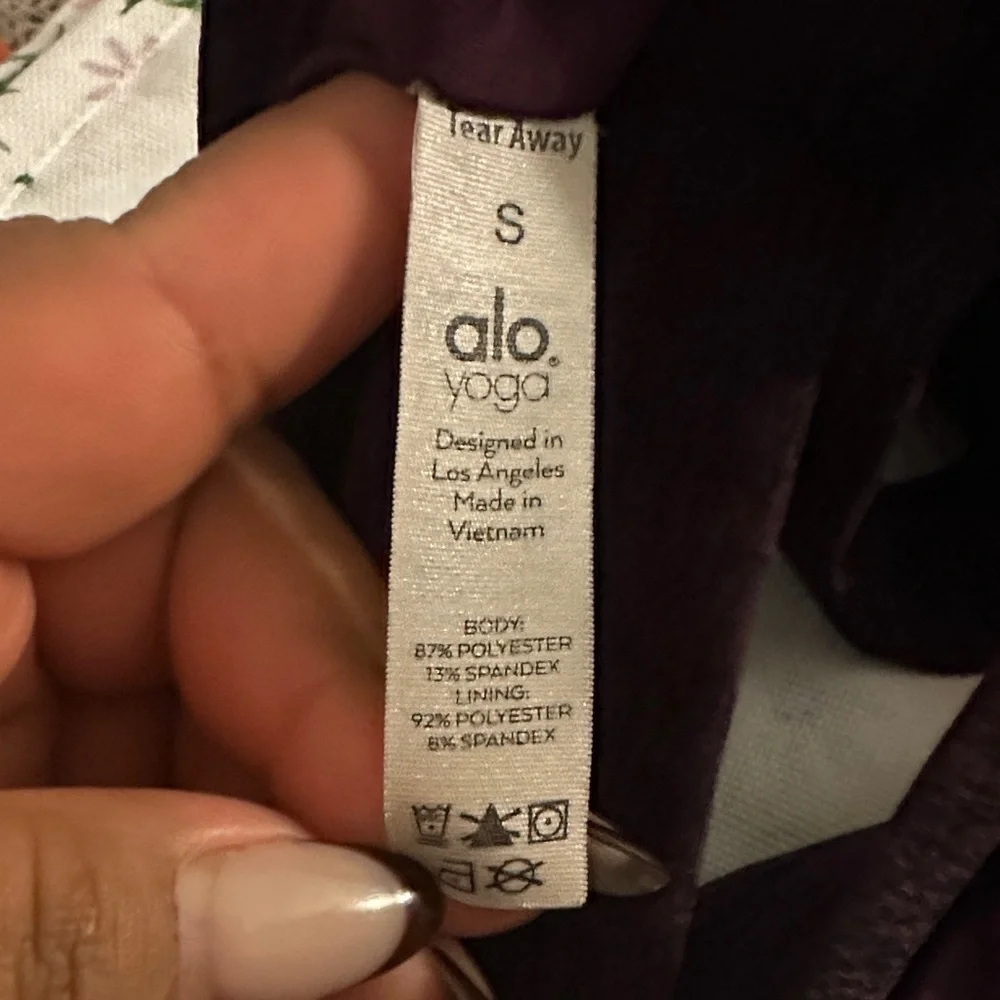ALO Yoga Maroon Bralette - Picture 3 of 9